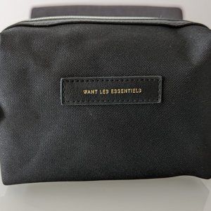 NWT WANT Les Essentiels Travel Canvas Toiletry Kit Air Canada